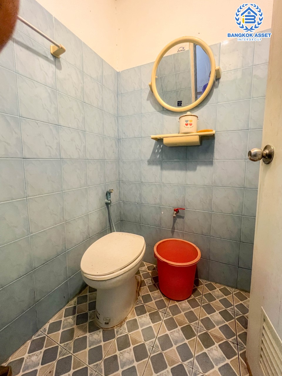 *****ทาวน์เฮ้าส์มือสอง ม.โชคชัยแสนสุข ลาดพร้าว เนื้อที่มากถึง 25 ตร.ว. ฟังก์ชัน 3 ห้องนอน 3 ห้องน้ำ 1 ที่จอดรถ บนทำเลแห่งการเดินทาง เชื่อมต่อถนนลาดพร้าว, ถนนรามคำแหง, ถนนประเสริฐมนูกิจ ใกล้เดอะมอล์บางกะปิ